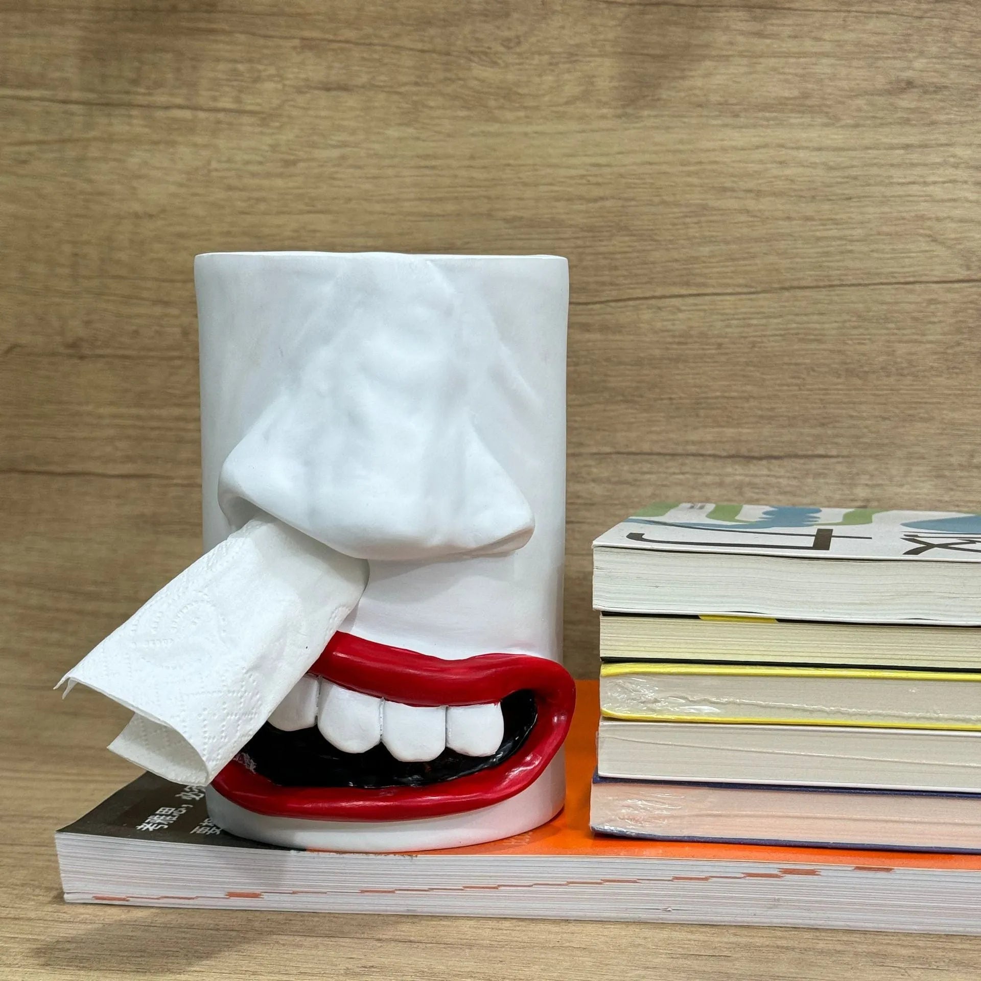 American style resin tissue box cover ornament measuring 8.5cm wide by 14.6cm tall