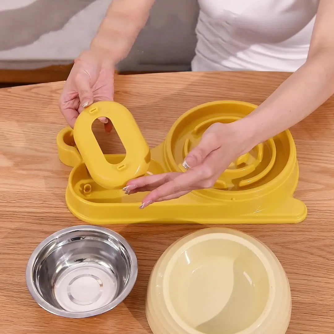 Elevated pet food bowl with automatic water dispenser in food-grade BPA-free materials