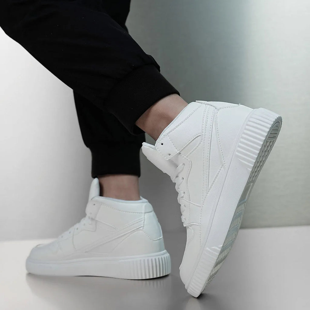 White men's casual lace-up shoes with a round toe and microfiber upper.