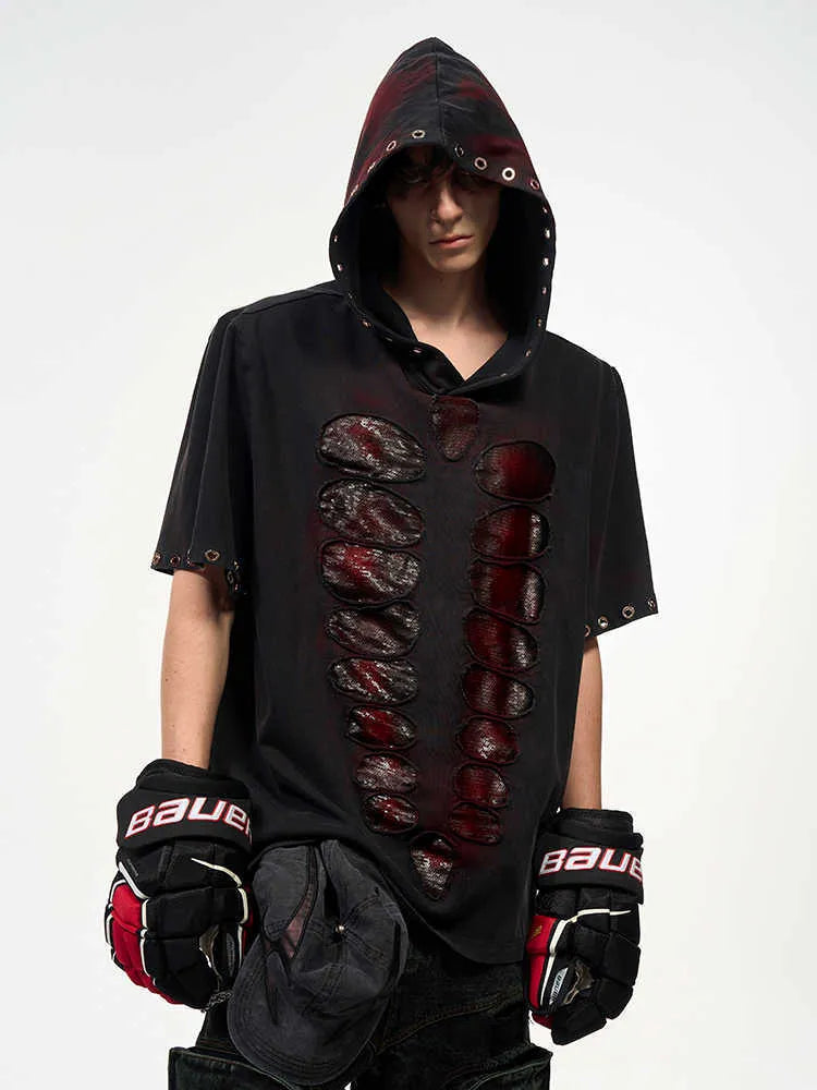 Black men's hooded short-sleeve t-shirt with sequin detail, loose fit