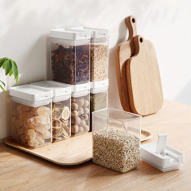 White transparent plastic 400ML storage tank for whole grains with lid