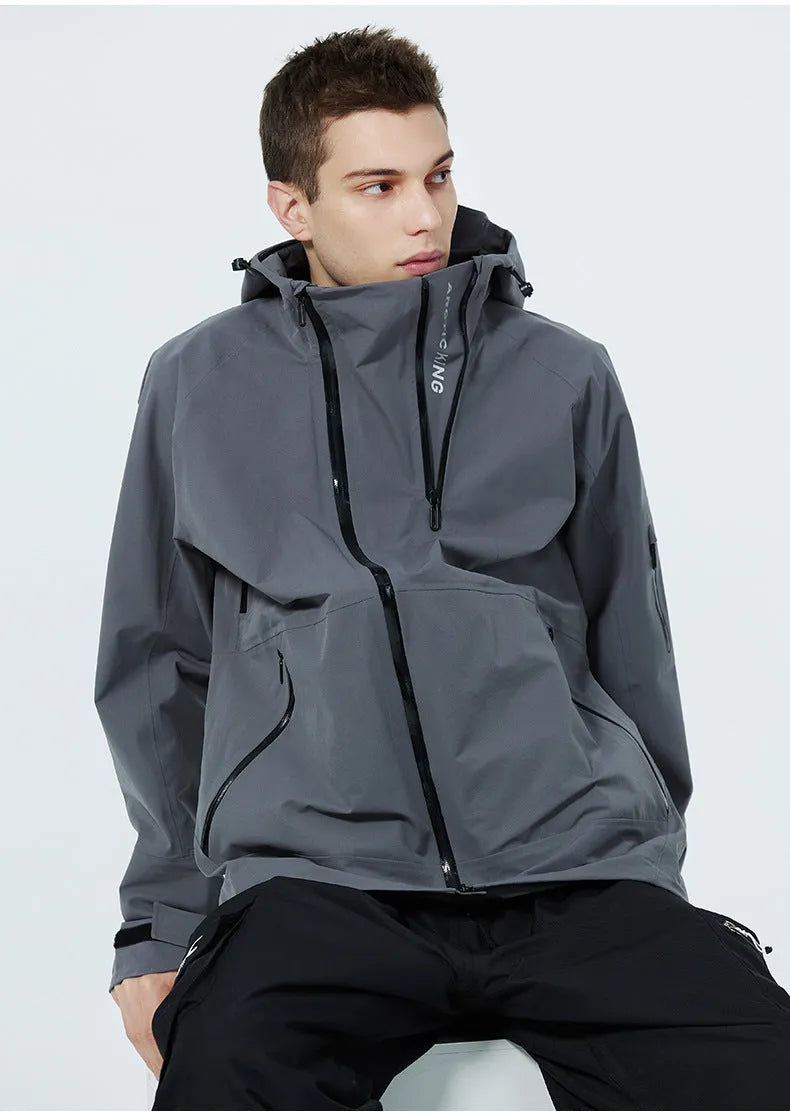 Thin unisex ski suit in windproof waterproof veneer construction for winter sports