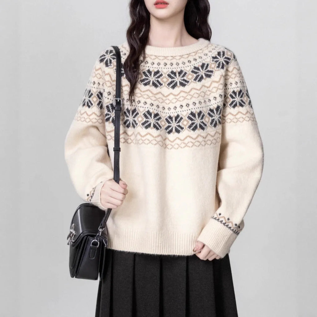 Women's vintage Fair Isle geometric pattern sweater in milk white with crew neck and long sleeves