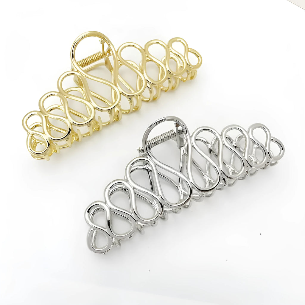 Minimalist large hair clip in gold electroplated alloy with tassel detail for thick hair