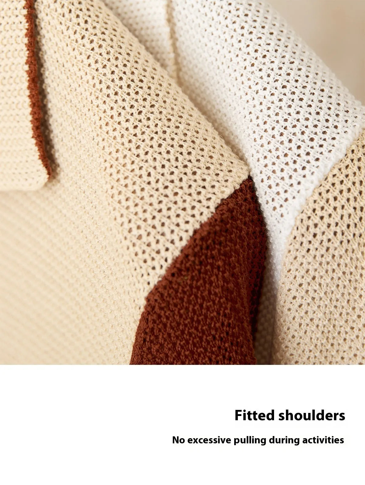 Beige short-sleeved lapel cardigan made from a thin linen and cotton knitted fabric.