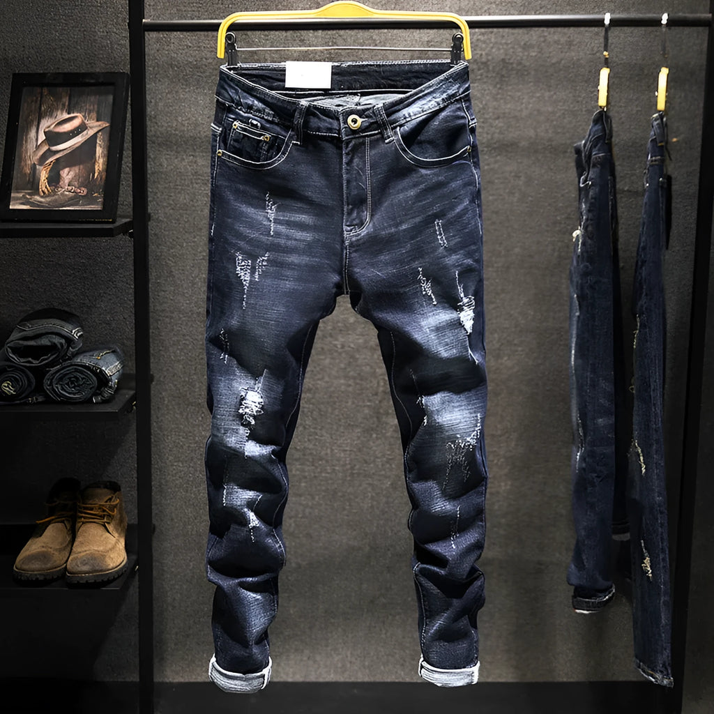 Men's slim-fit skinny jeans in dark blue denim with micro-elastic fabric