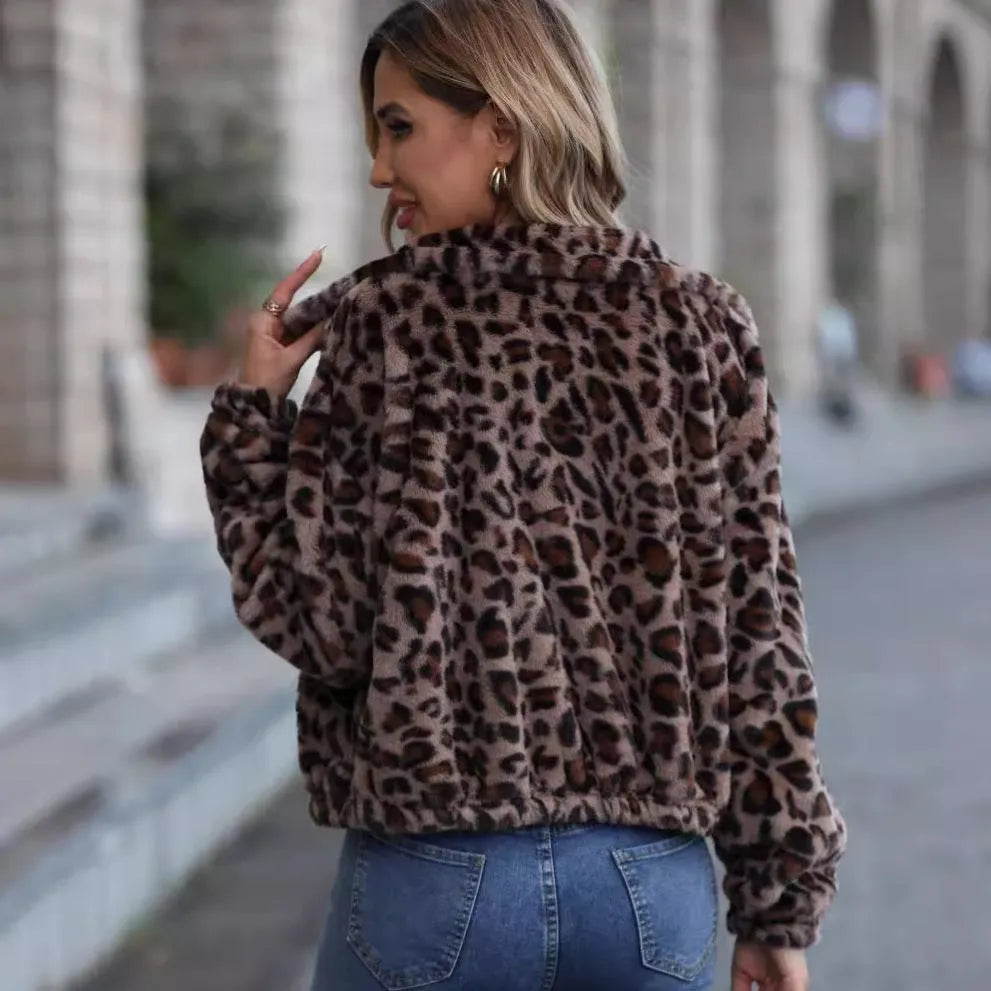 Women's loose fit leopard print plush coat with long sleeves and zip front