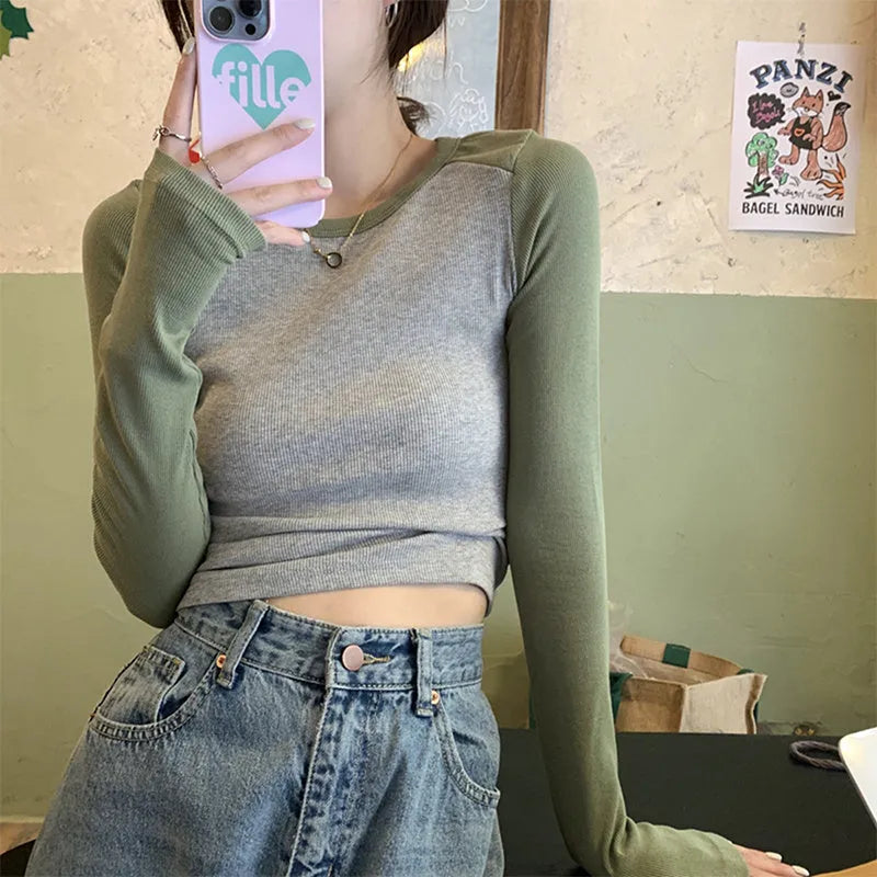 Women's viscose slim fit top with princess sleeves in dark blue, black or green colours