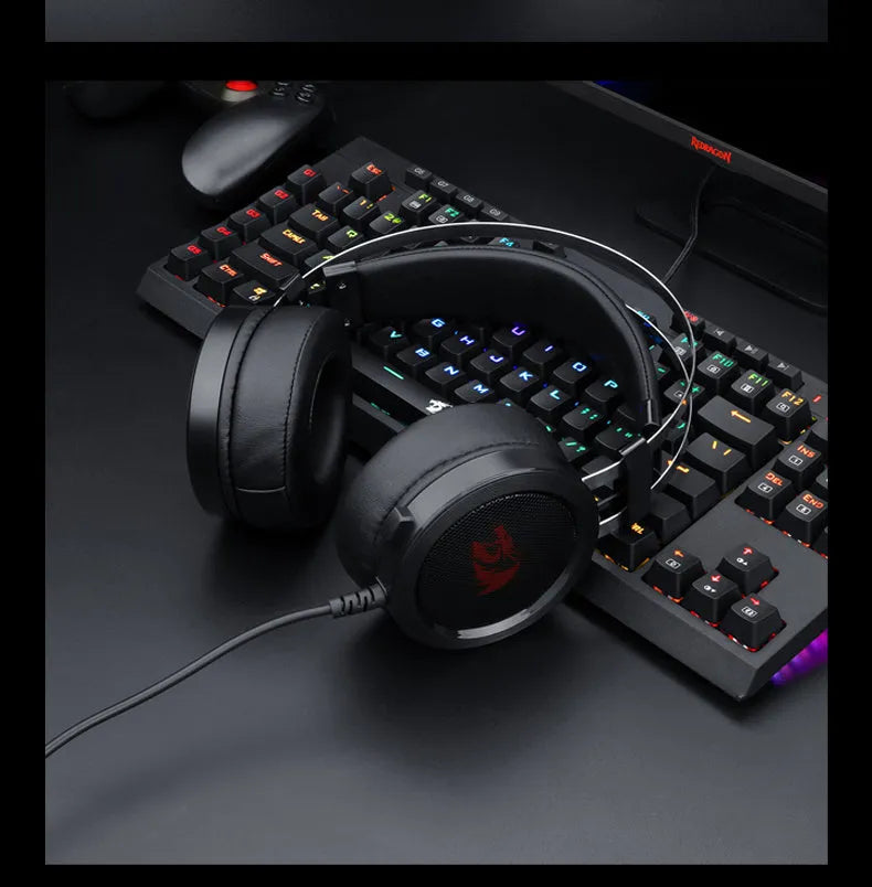Black wired computer gaming headset with 3.5mm audio jack and 2-metre cable