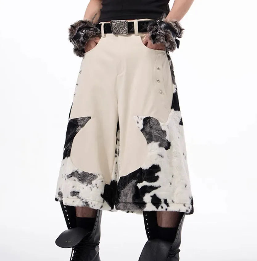 Youthful stitching milk fibre fur cropped pants with a personalised checkered or striped pattern.