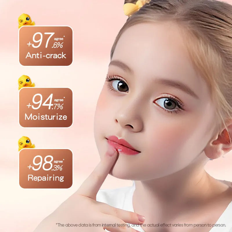 Anti-chapped moisturising lipstick tube with hyaluronic acid and vitamin E labelling