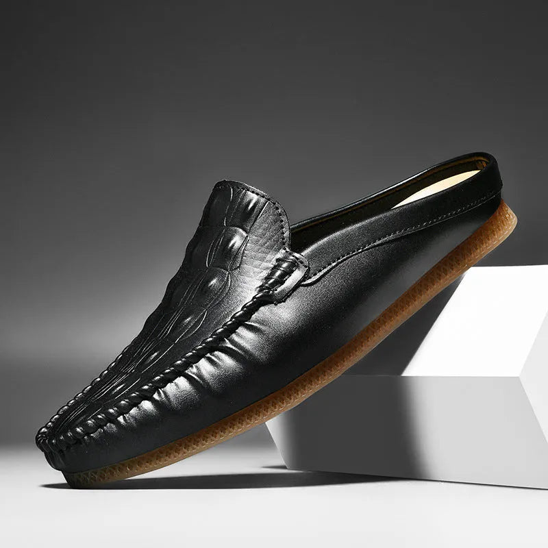 Men's black breathable semi-slippers with artificial PU upper and rubber sole.