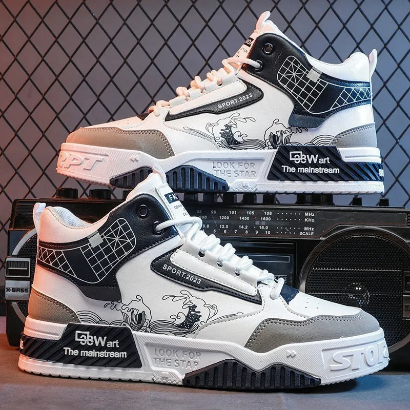 Men's high-top board shoes in beige with lace-up front and rubber sole