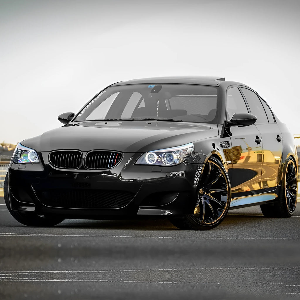 BMW 5-Series black carbon fibre shield grille for E60 E66 2004-2009 models