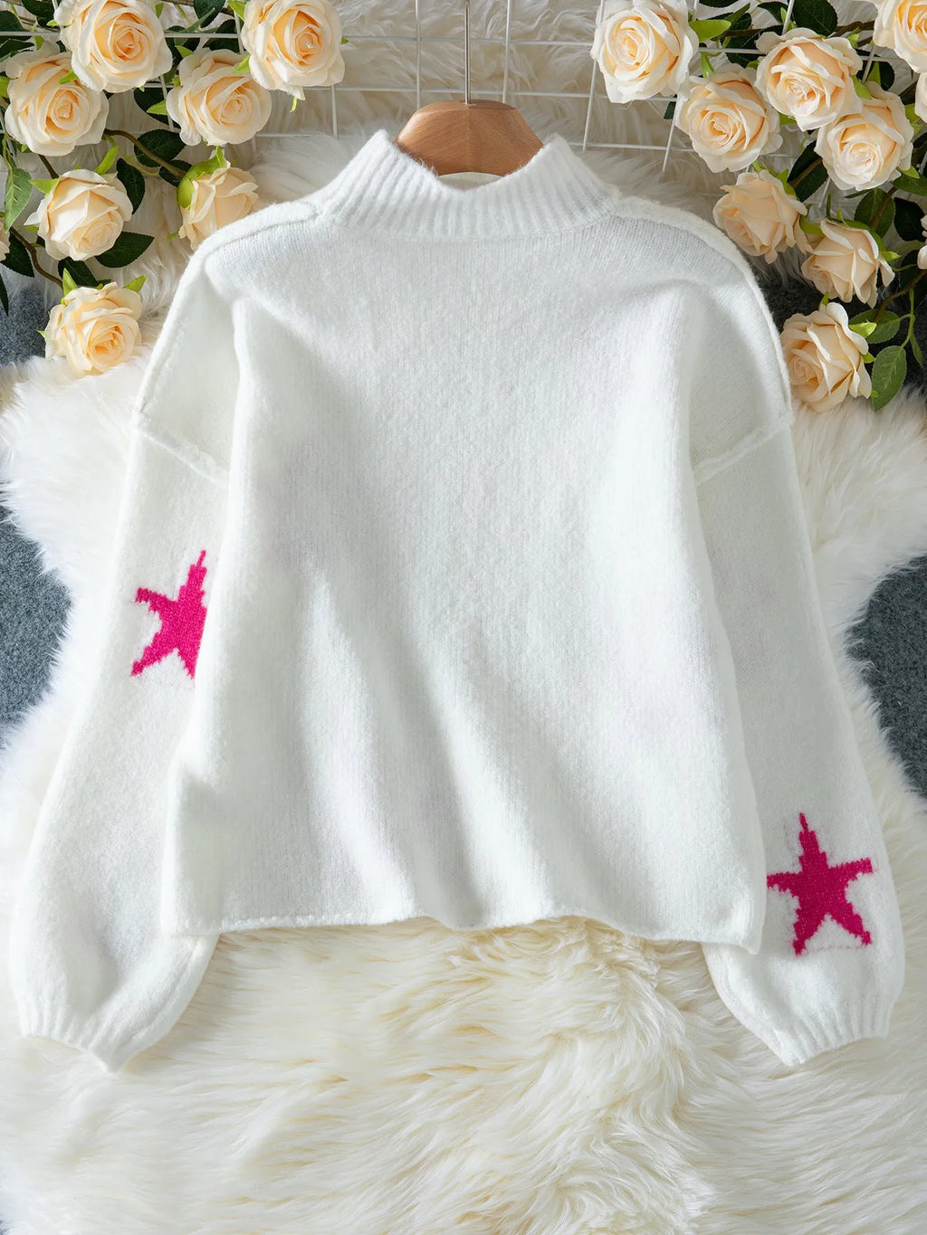 Women's white thick turtleneck pullover sweater with star pattern and loose street fashion styling