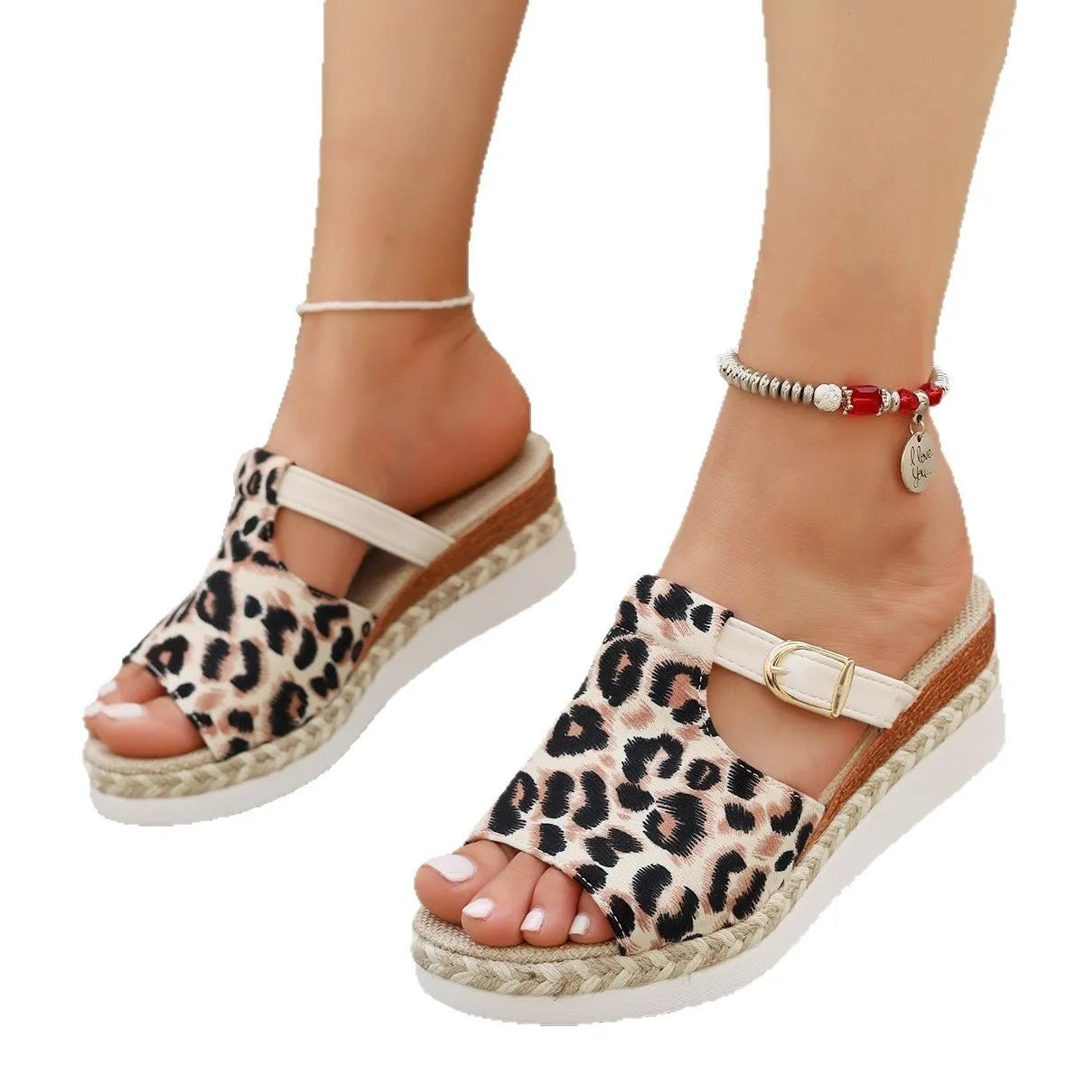 Leopard print platform sandals with wedge sole and fishmouth open toe in beige colour