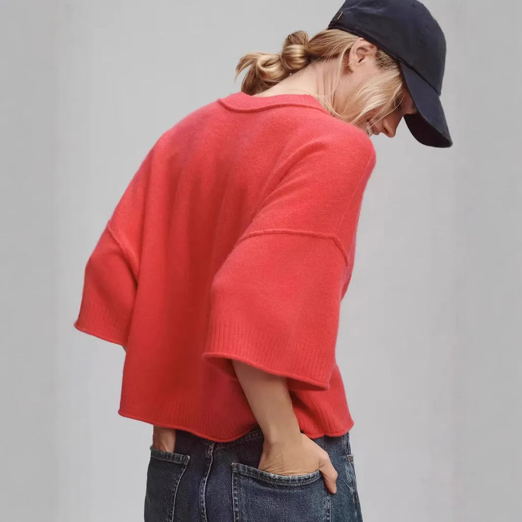 Red cropped T-shirt with exposed navel detail on mannequin