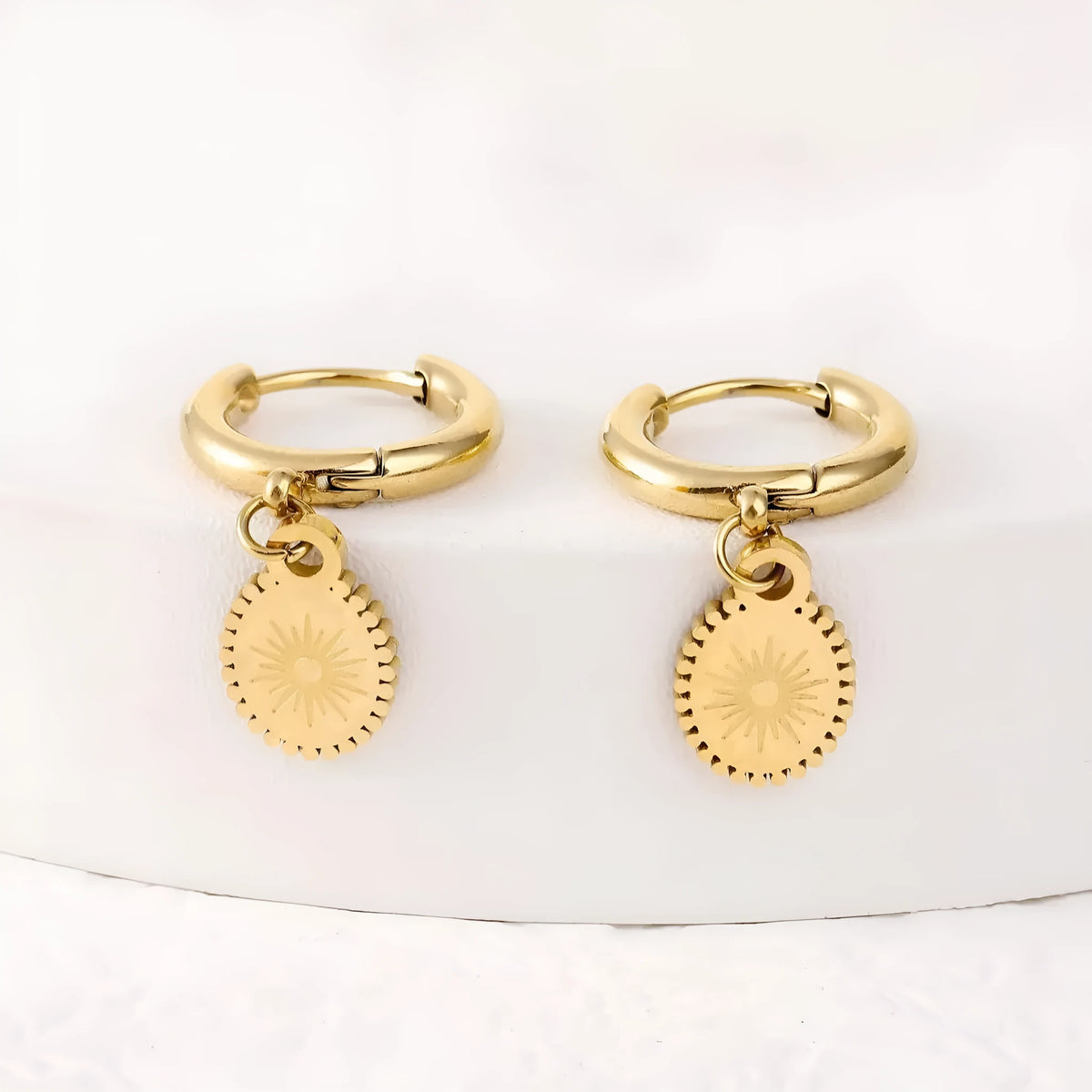 Geometric stainless steel earrings with ellipse design and non-fading ear buttons