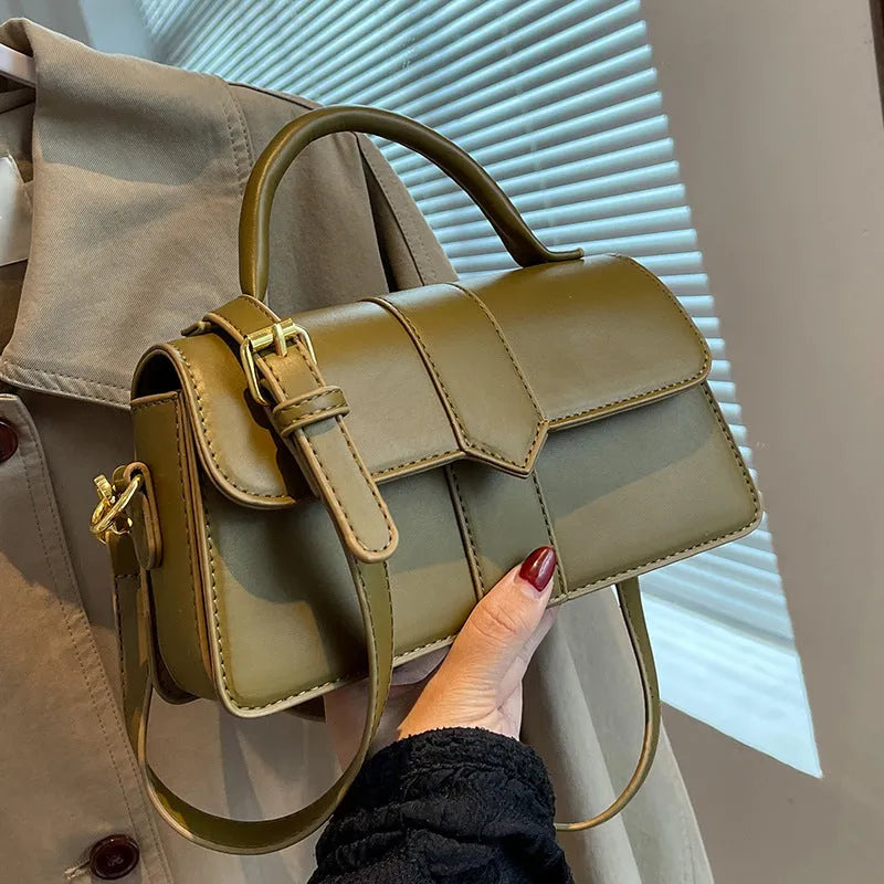 Women's PU messenger bag in horizontal square shape with file organisation internal structure