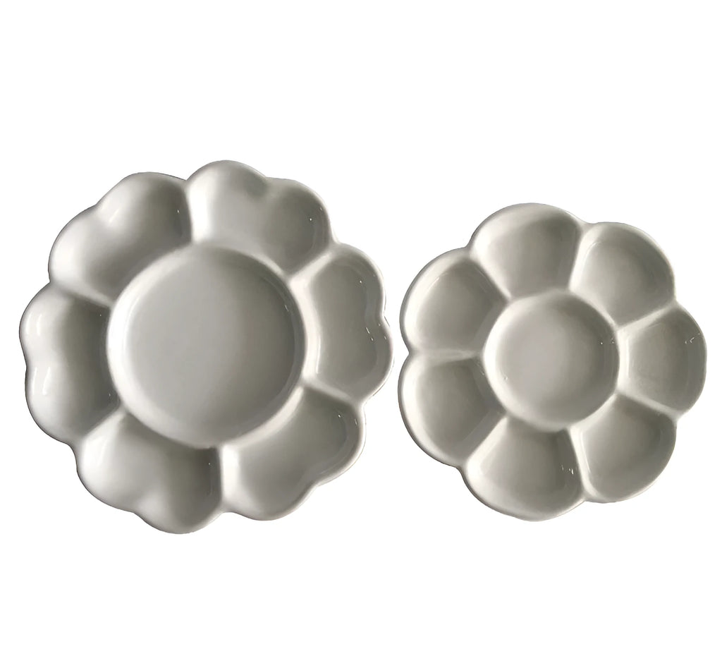 White ceramic plum blossom design artist palette for watercolour, acrylic and oil painting in three sizes