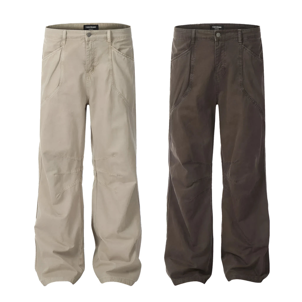 Men's loose straight-leg cotton jeans in brown with high-waist design and zipper fly closure