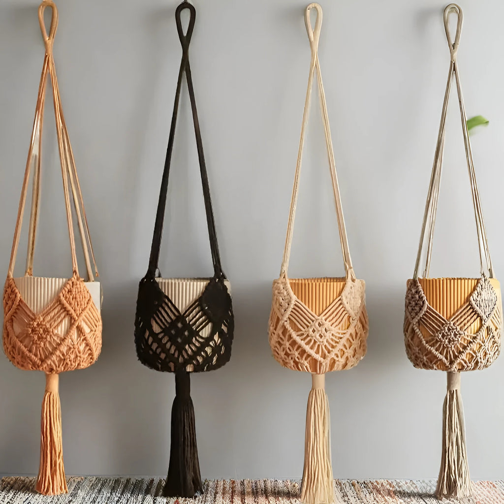 Hand-woven polyester cotton flower pot with net pocket design in brown colour
