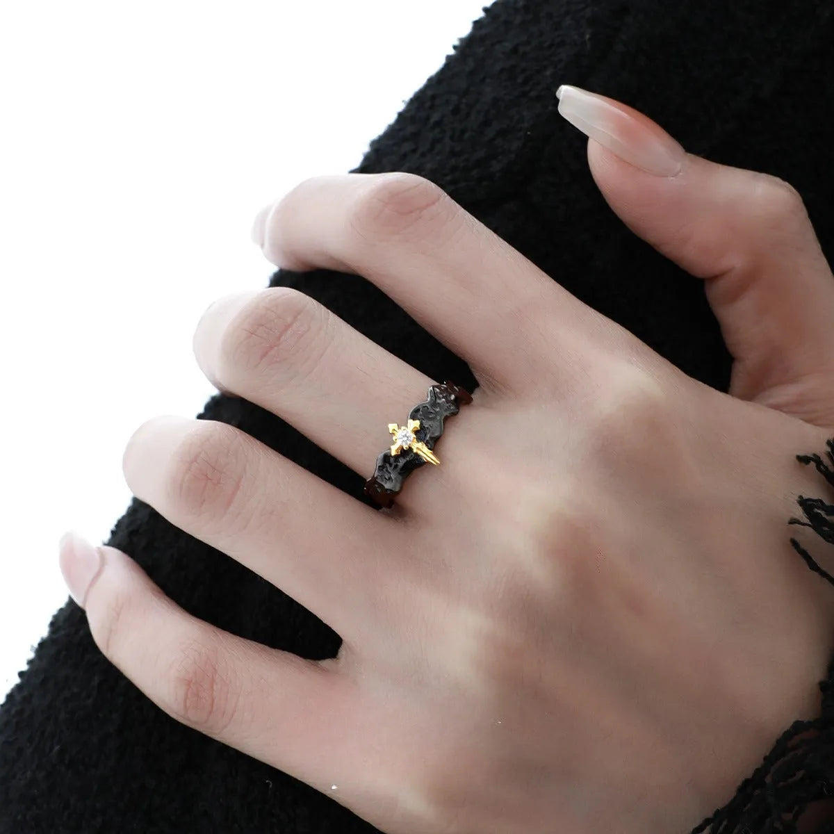 Princess Knight adjustable opening couple ring in electroplated silver with original matching design