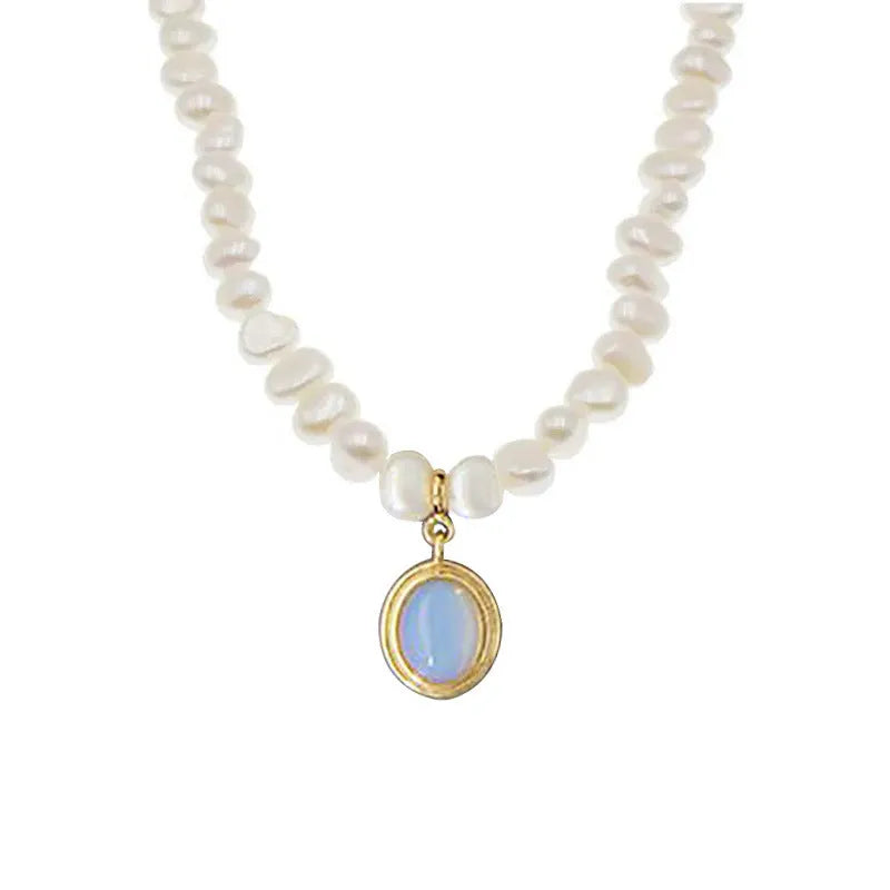 Adjustable sterling silver pearl necklace with irregular geometry and extension chain