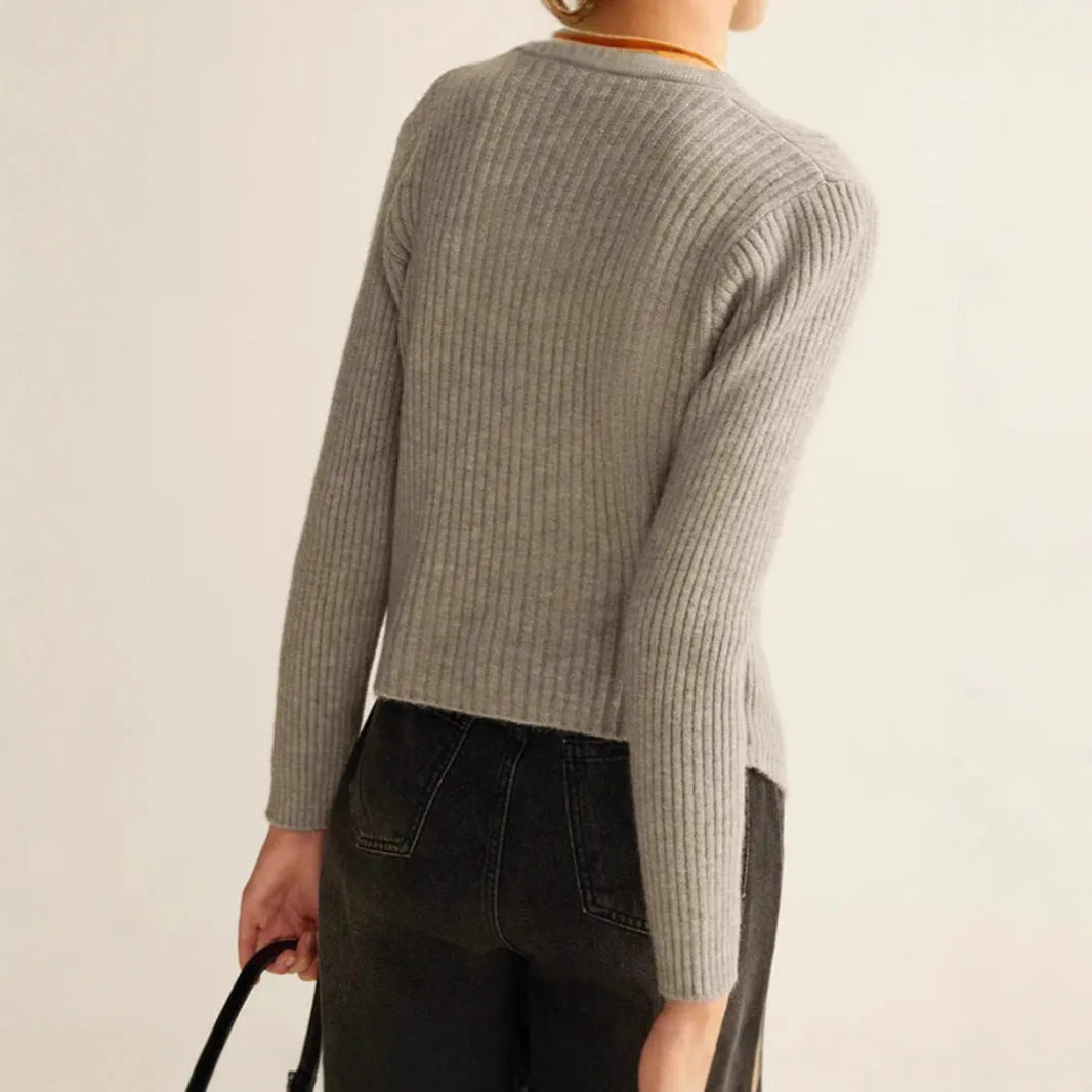 Yuan collar loose fit cardigan sweater in silver and red colours.