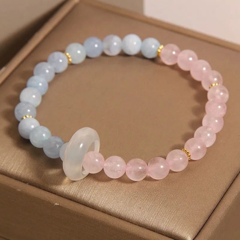 Aquamarine crystal women's bracelet with mixed materials and geometric round elements