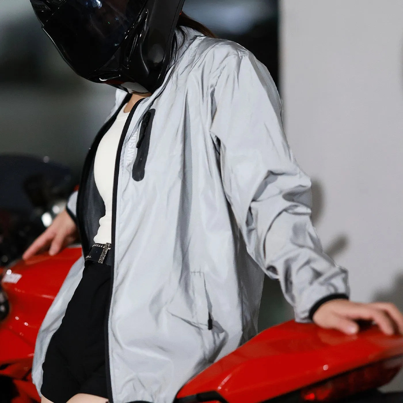 Silver waterproof polyester jacket with long sleeves shown in European sizes from S to 3XL