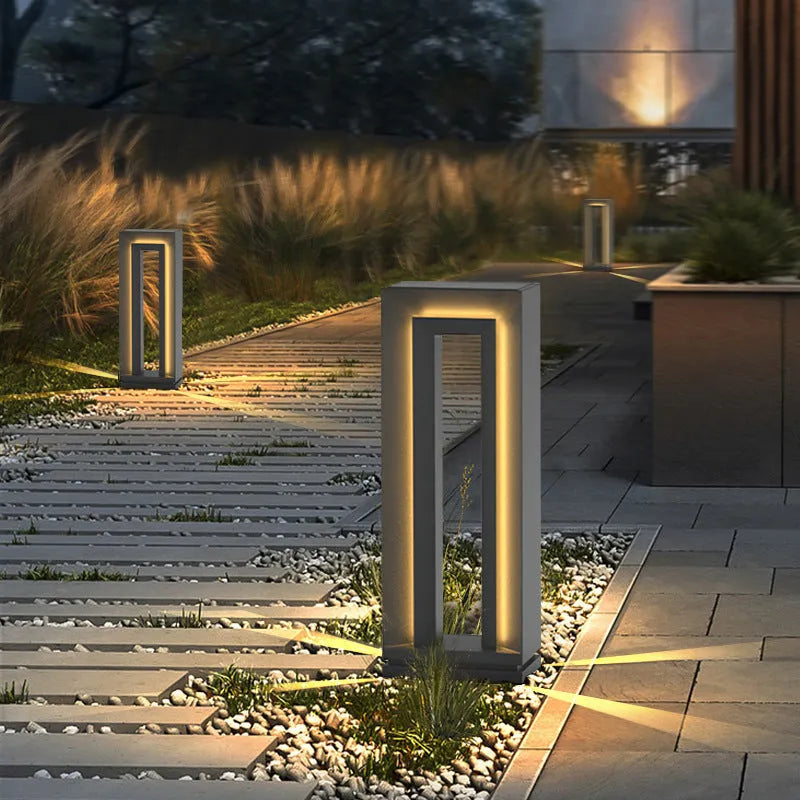 Geometric square courtyard lamp with stainless steel and acrylic construction for outdoor garden lighting