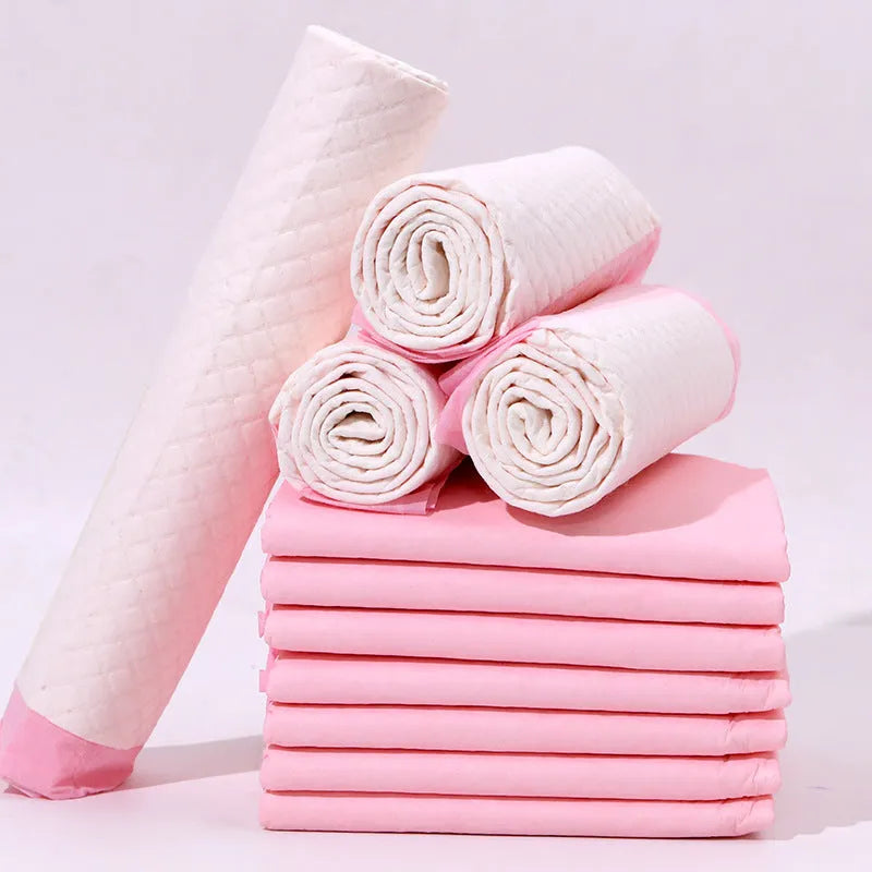 Pack of thick deodorant pet urinal pads for dogs and cats in various sizes.