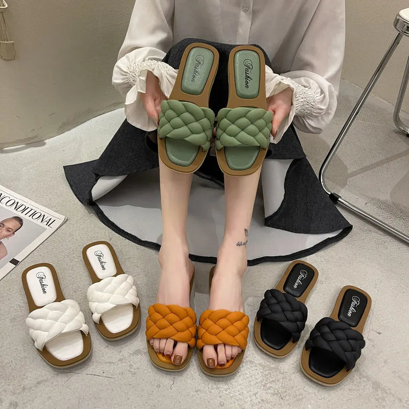 Women's plaid pattern PVC beach sandals with thick non-slip soles in white, green, black and orange colours