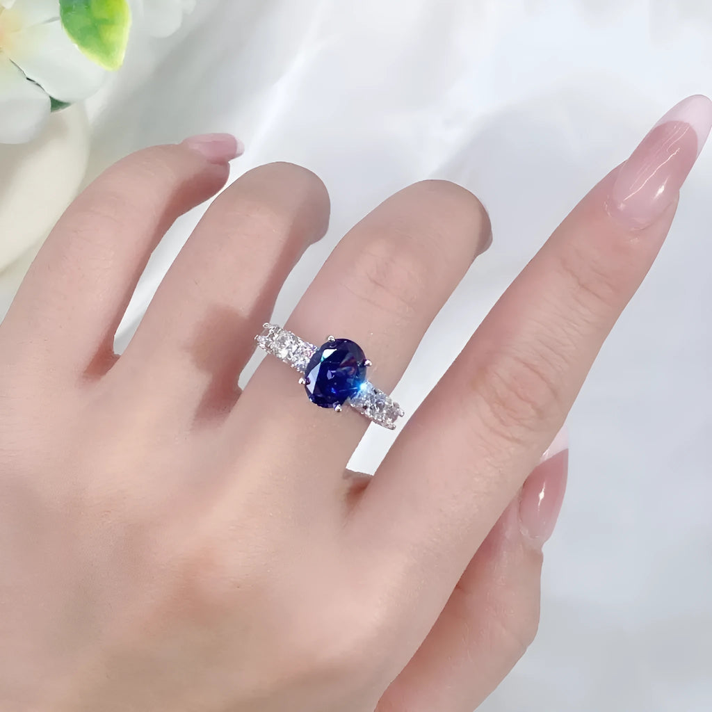 Heart-shaped sterling silver ring with a faceted ice flower cut zircon stone in a tan sang colour.