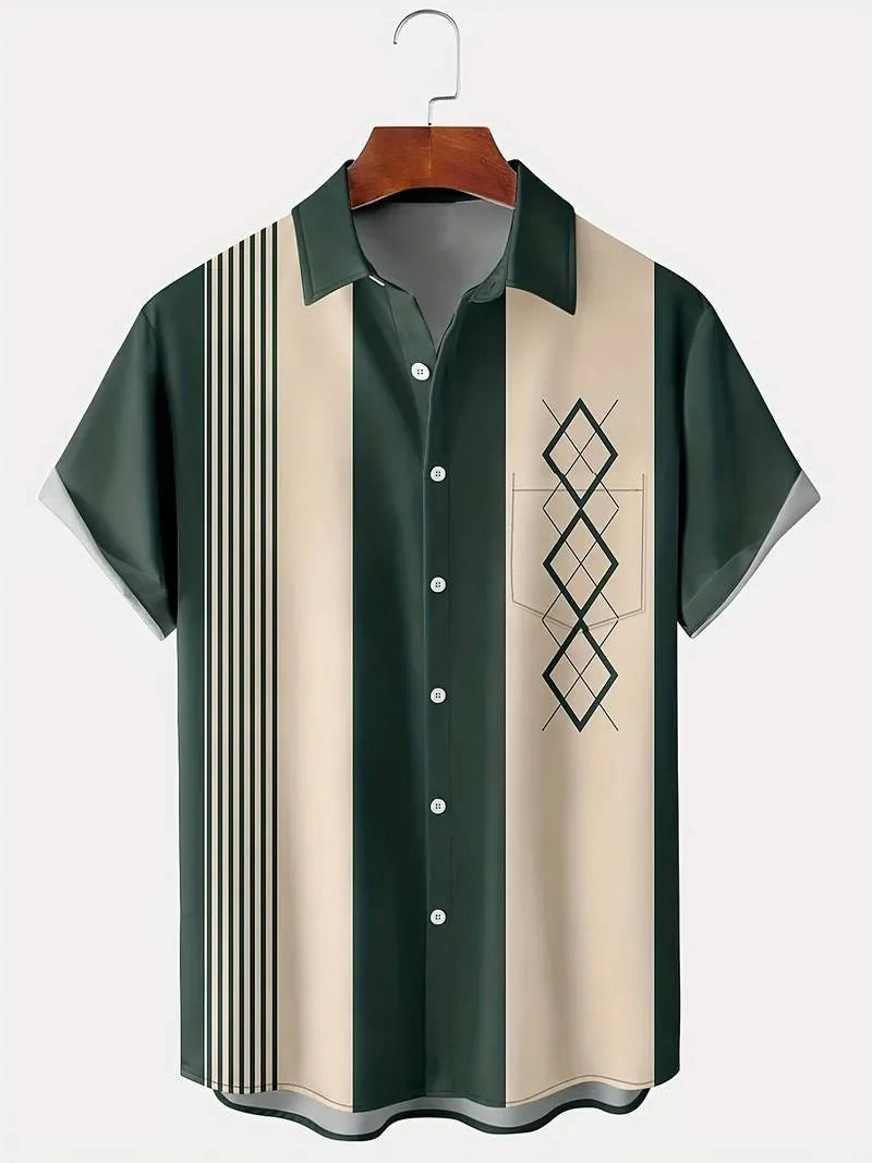 Men's loose fit plaid short-sleeved shirt with lapel collar in a choice of six colours
