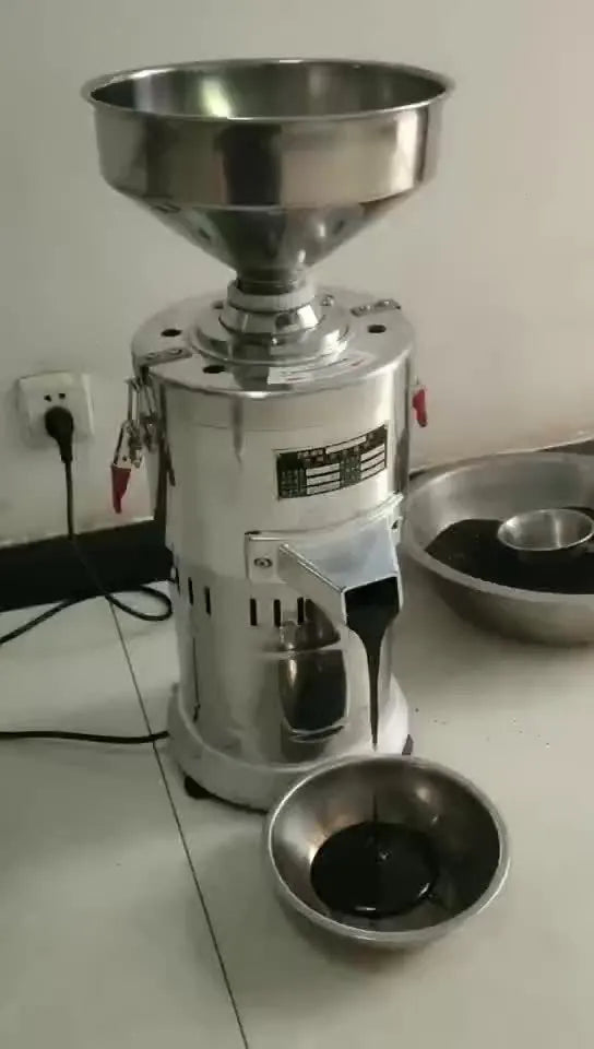 Stainless steel electric sesame paste grinding machine with polished finish and compact household design