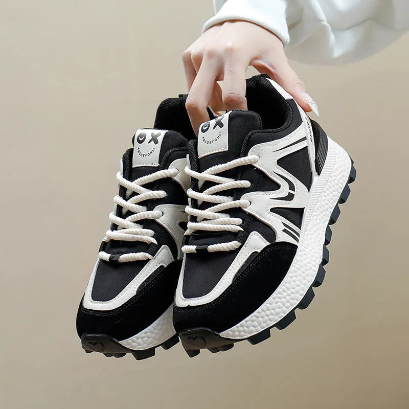 Women's platform casual shoes in black with round toe, lace-up front and flat heel