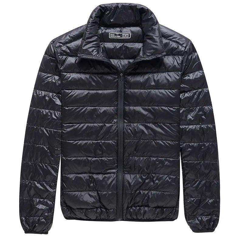 Thin unisex ski suit in windproof waterproof veneer construction for winter sports