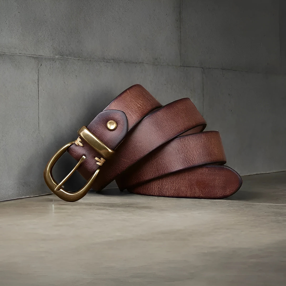 First layer cattlehide men's casual belt with copper pin buckle in ordinary width