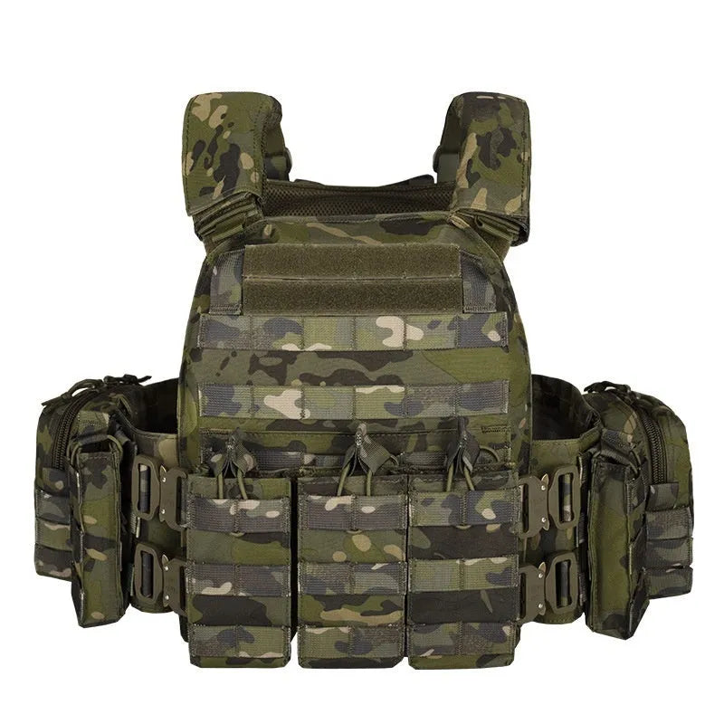 Men's camouflage tactical vest in polyester fabric for outdoor training and shooting sports