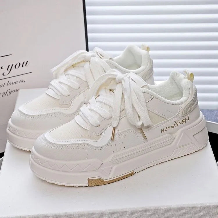 Children's lace-up shoes with cross straps and thick rubber soles in beige colour