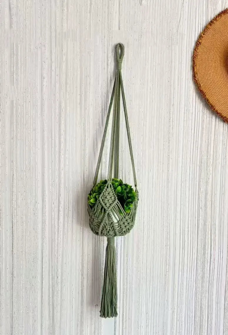 Hand-woven polyester cotton flower pot with net pocket design in brown colour