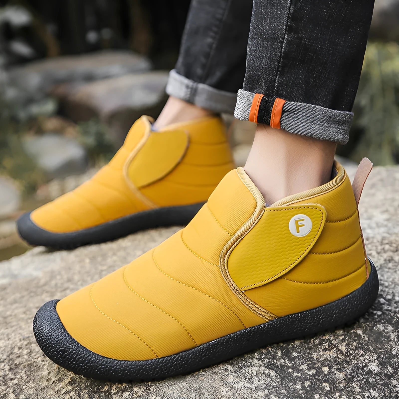 Men's cotton snow boots with non-slip rubber sole and plush lining in black, blue, green, or yellow.