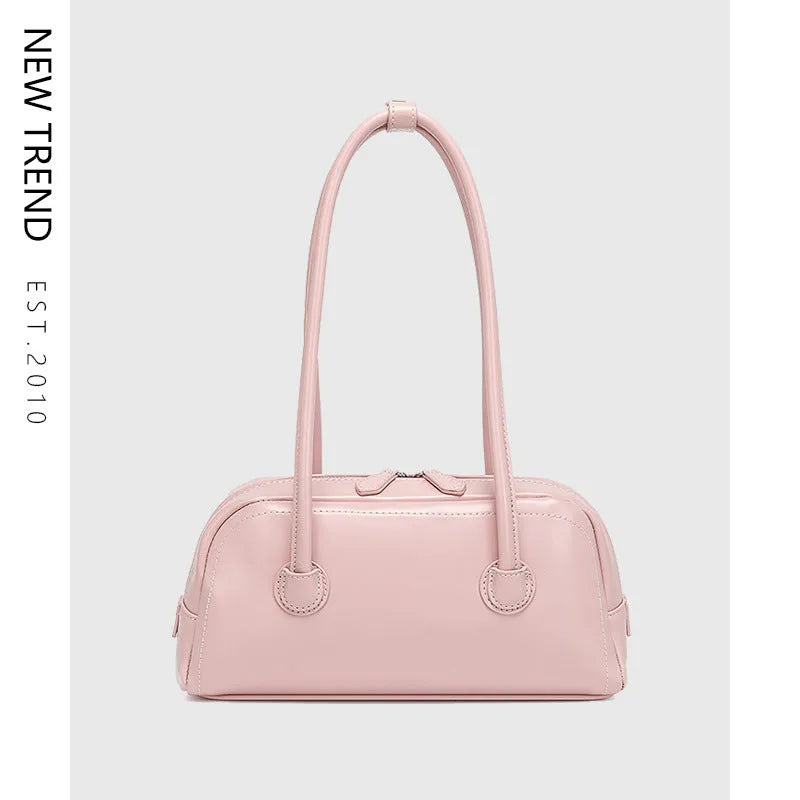 Retro PU underarm bag for women, horizontal square 31x9x14 cm, with zipper phone and file pockets.