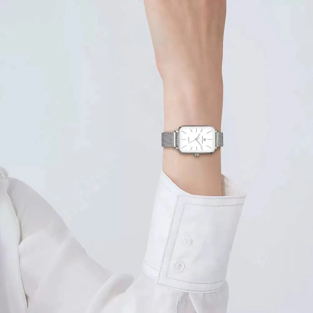 Women's waterproof quartz watch with woven steel strap in rose gold or silver