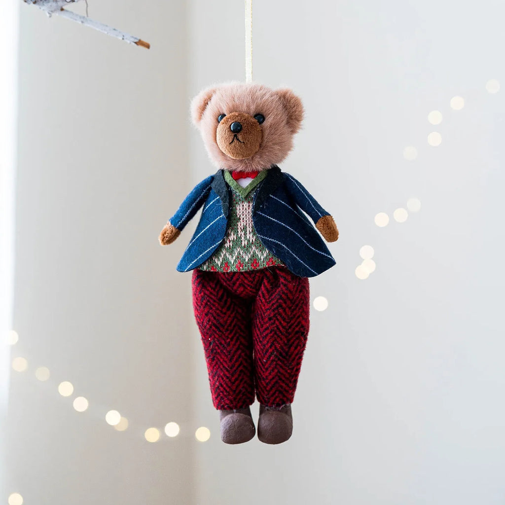 Cartoon plush bear couple in cotton plaid suits - gentleman bear and princess bear characters
