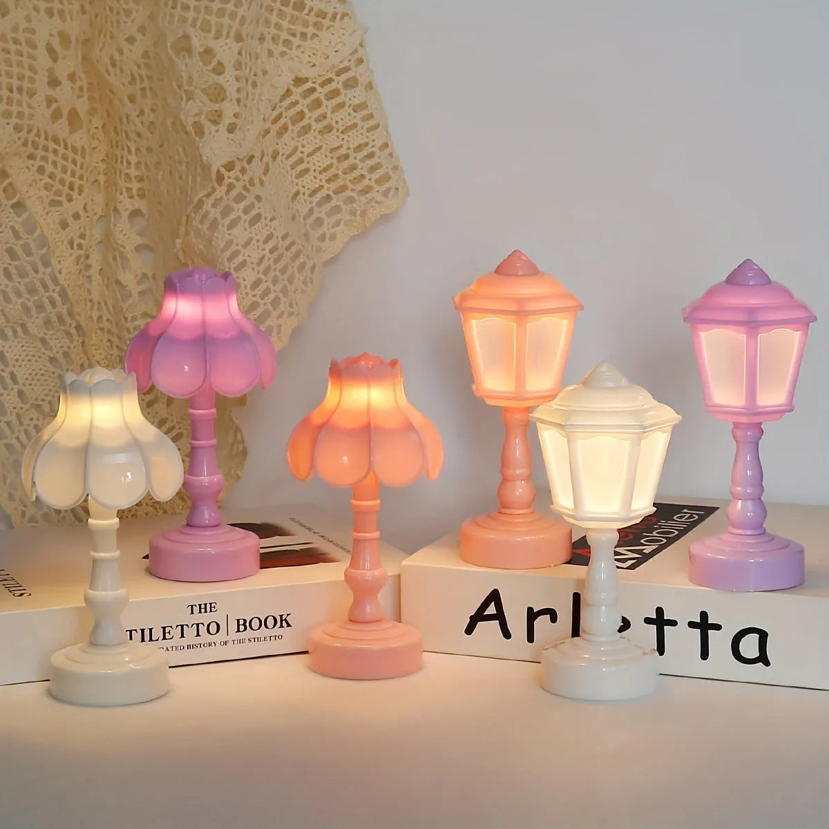 Retro pagoda shaped small night lamp with geometric stereo modelling in light purple colour