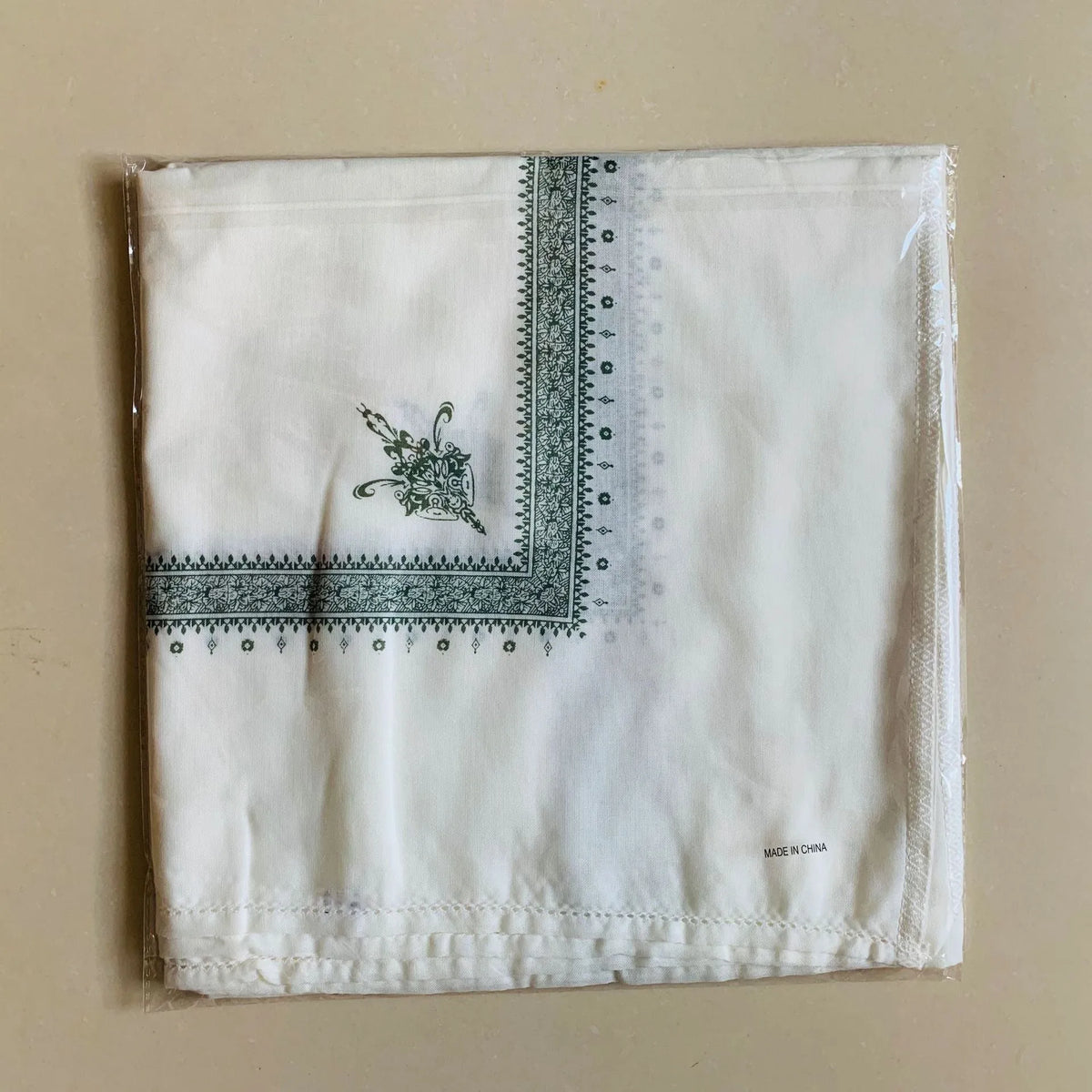 Large printed square scarf in lightweight polyester fabric showing 138x138cm dimensions