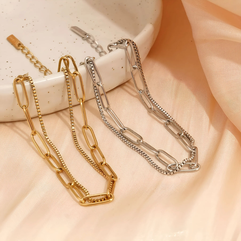 Women's geometric line bracelet in stainless steel with gold or silver electroplated finish